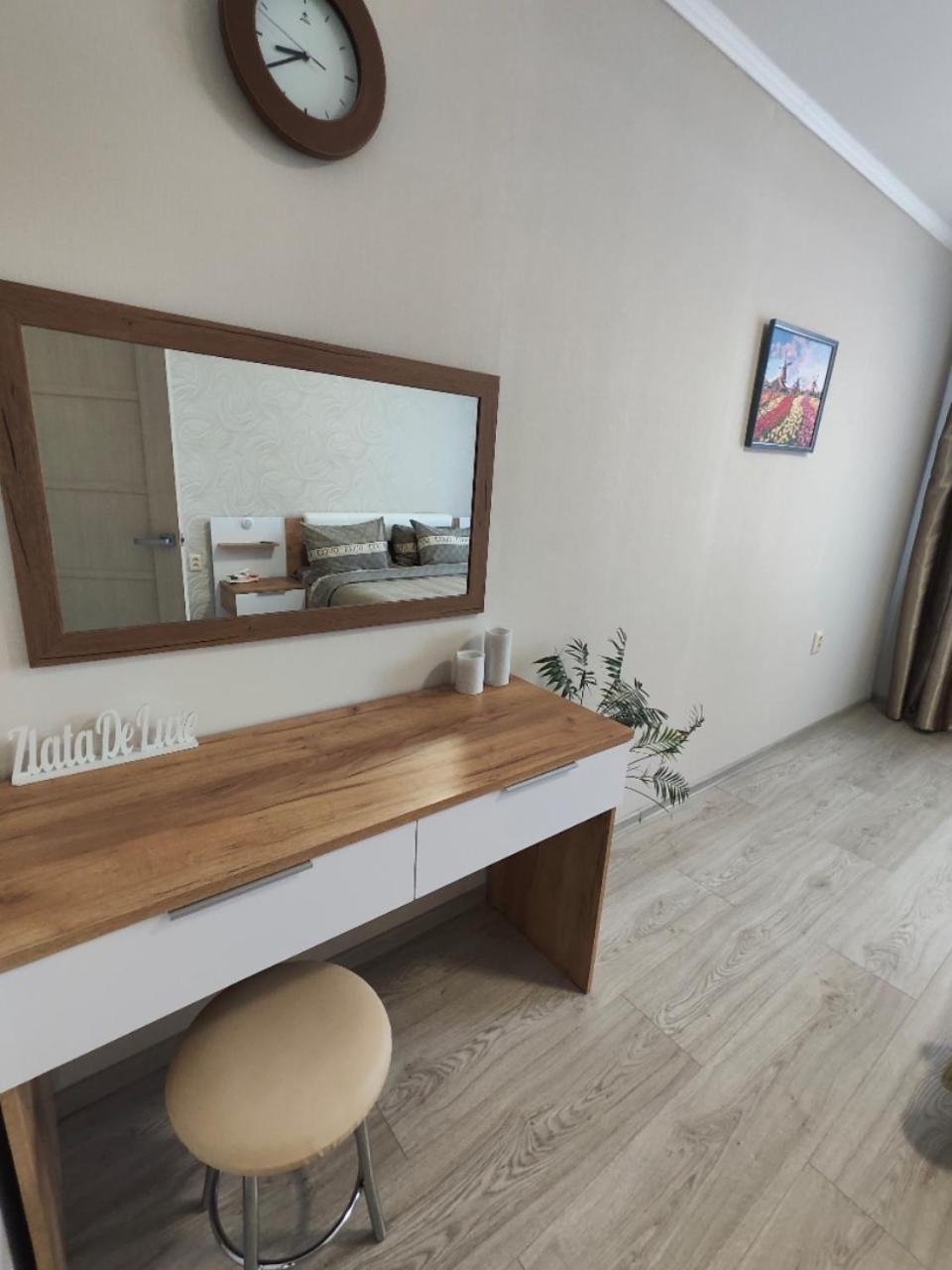 Apartamento Zlata De Luxe Ivano-Frankivsk Exterior foto